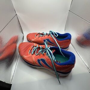 Women’s size 7.5 Newton Shoes